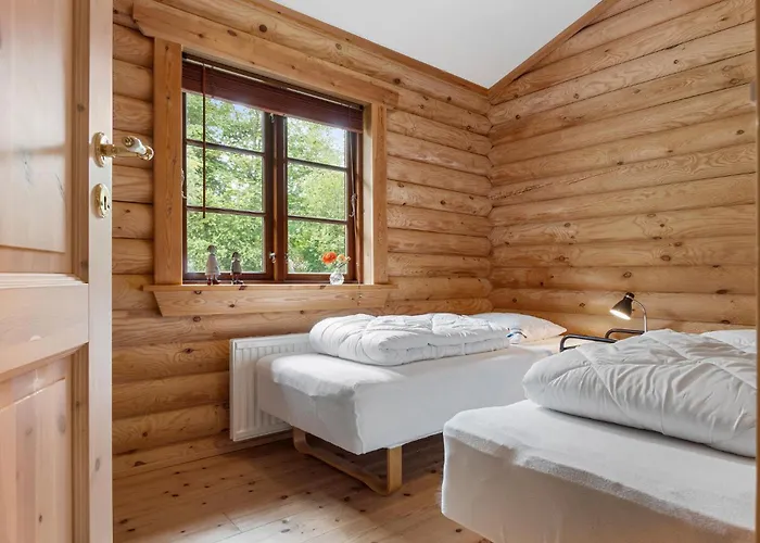 2 Bedroom Beautiful In * Sæby